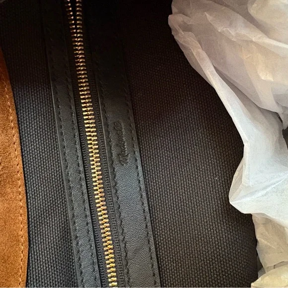 Madewell The Mylie Shoulder Bag in Italian Suede Russet Multi - Picture 9 of 9